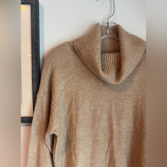 NWT Loft Tan Turtleneck Rib Trim Cozy Sweater - Picture 4 of 8